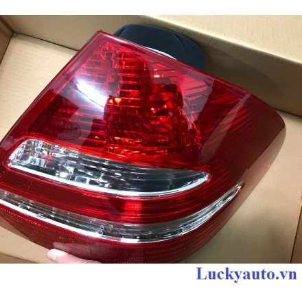 Đèn hậu xe Mercedes W211_ A2118200464- 211 820 04 64